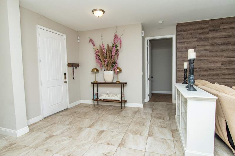 3 bedroom Single Family Residence at 1244 SW Ermine Avenue, Port St Lucie Section 19, Port St. Lucie — photo 2