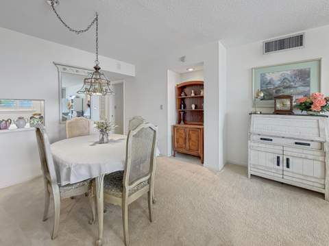 555 NW 4th Avenue #401, Boca Raton FL - photo 18 of 42