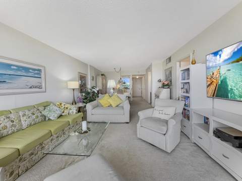 555 NW 4th Avenue #401, Boca Raton FL - photo 21 of 42