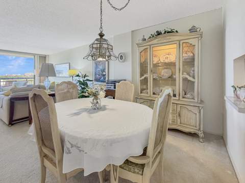 555 NW 4th Avenue #401, Boca Raton FL - photo 16 of 42