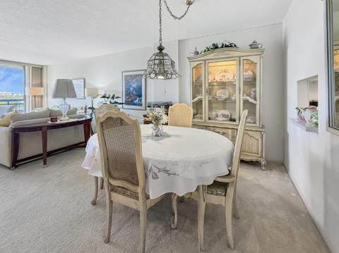 555 NW 4th Avenue #401, Boca Raton FL - photo 15 of 42