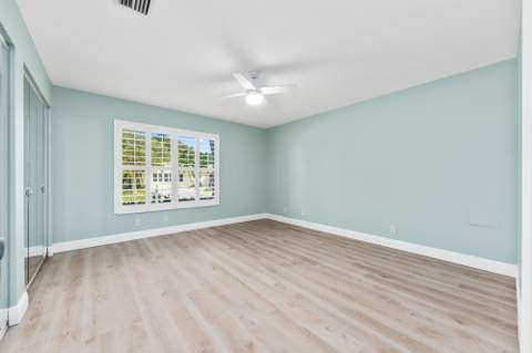 490 Mars Way, Juno Beach FL - photo 16 of 35