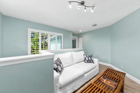 490 Mars Way, Juno Beach FL - photo 18 of 35
