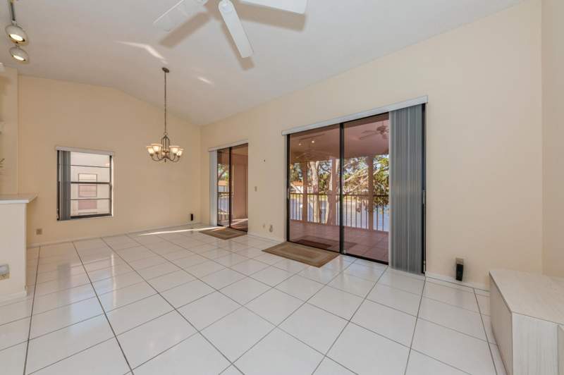 3 bedroom Condominium at 10439 S Circle Lake Drive #201, Palm Chase Lakes Condo, Boynton Beach — photo 4