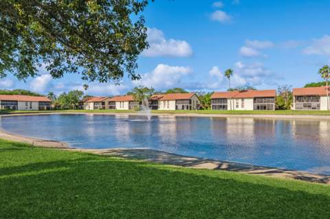 10439 S Circle Lake Drive #201, Boynton Beach FL - photo 23 of 26