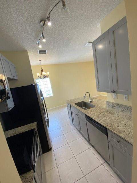 4837 NW 19th Street, Coconut Creek FL - photo 7 of 49