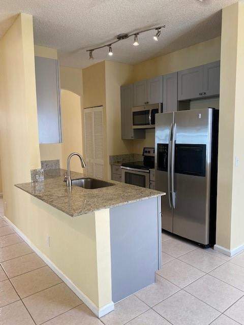 4837 NW 19th Street, Coconut Creek FL - photo 9 of 49