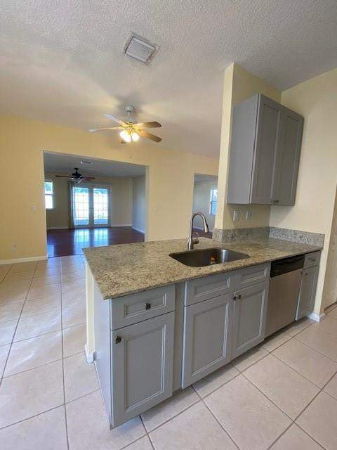 4837 NW 19th Street, Coconut Creek FL - photo 11 of 49