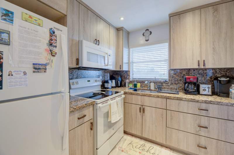 1 bedroom Condominium at 6850 Royal Palm Boulevard #303g, Royal Park Gardens Iii-G Condo, Margate — photo 5