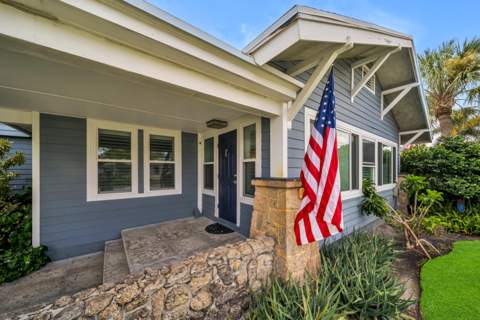 1408 N Lakeside Drive, Lake Worth Beach FL - photo 7 of 25