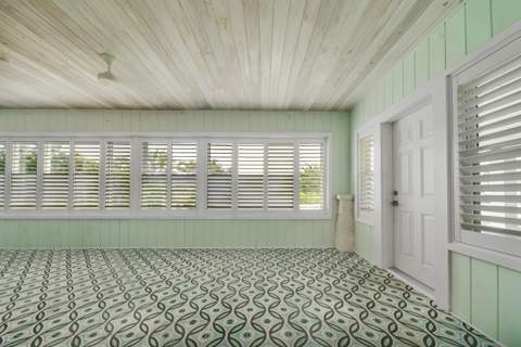 1408 N Lakeside Drive, Lake Worth Beach FL - photo 18 of 25