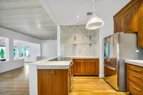 1408 N Lakeside Drive, Lake Worth Beach FL - photo 12 of 25