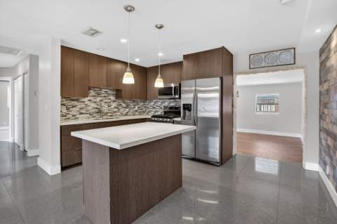 4764 SW 12th Street, Fort Lauderdale FL - photo 10 of 49