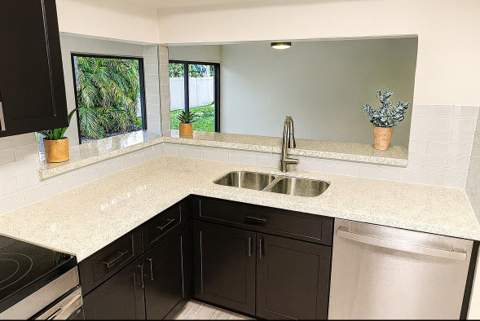 5042 Sheridan Street, Hollywood FL - photo 14 of 18