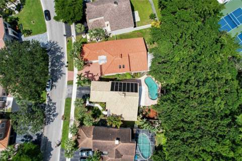 6625 NW 75th Place, Parkland FL - photo 6 of 46