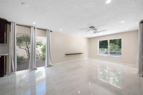 6625 NW 75th Place, Parkland FL - photo 15 of 46