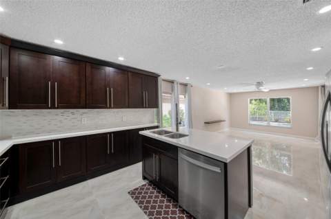 6625 NW 75th Place, Parkland FL - photo 21 of 46