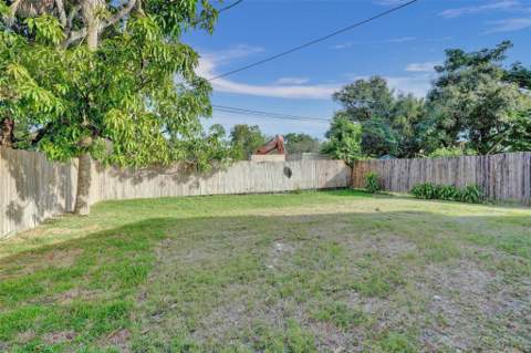 512 NW 15th Terrace, Fort Lauderdale FL - photo 21 of 24