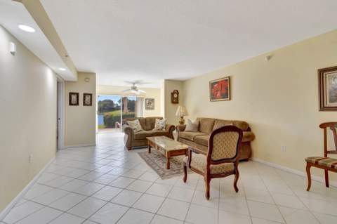5842 Crystal Shores Drive #105, Boynton Beach FL - photo 12 of 75