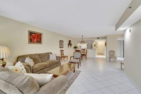 5842 Crystal Shores Drive #105, Boynton Beach FL - photo 16 of 75