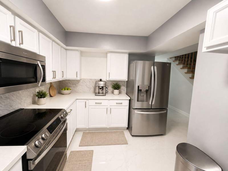 2 bedroom Townhouse at 2520 Van Buren Street #16, Hollywood Little Ranches, Hollywood — photo 4