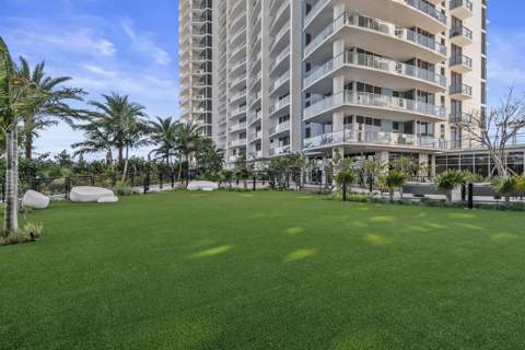 220 Lake Shore Drive #1913, Lake Park FL - photo 17 of 38