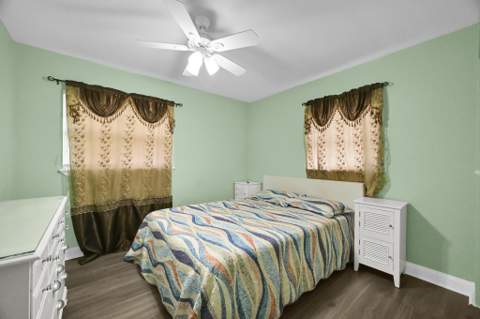 5214 Bowling Green Drive, Fort Pierce FL - photo 15 of 30
