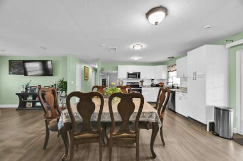 5214 Bowling Green Drive, Fort Pierce FL - photo 11 of 30