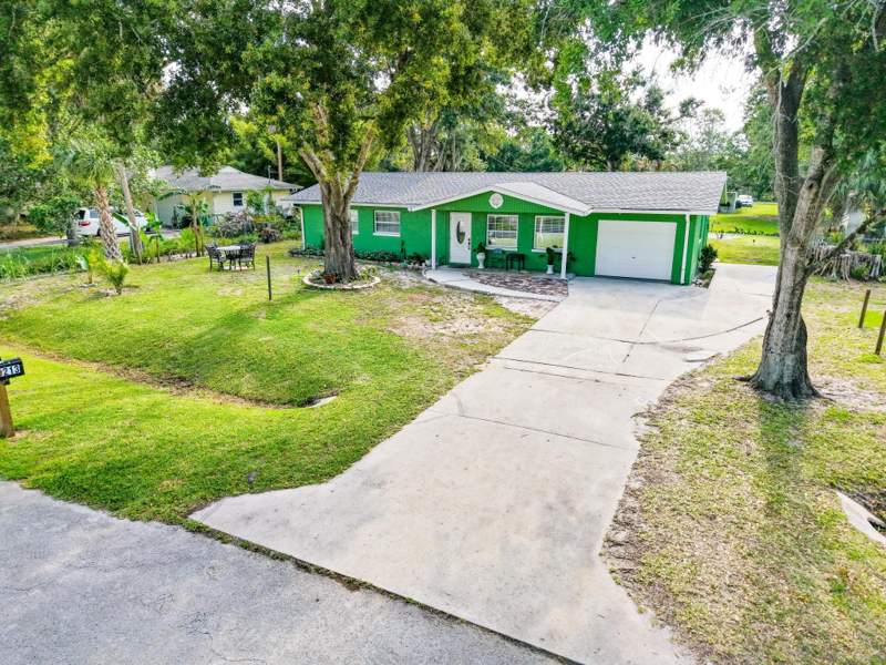 3 bedroom Single Family Residence at 5214 Bowling Green Drive, Lakewood Park Unit 2, Fort Pierce — photo 3