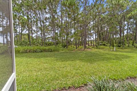 8228 Mulligan Circle, Port St. Lucie FL - photo 17 of 47