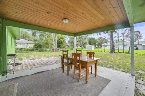 5214 Bowling Green Drive, Fort Pierce FL - photo 23 of 30