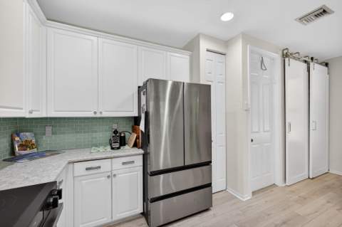 4345 Parkside Drive, Jupiter FL - photo 9 of 60