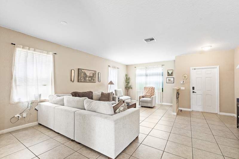 5 bedroom Single Family Residence at 5827 Gypsum Place, Sunterra Pud, West Palm Beach — photo 5