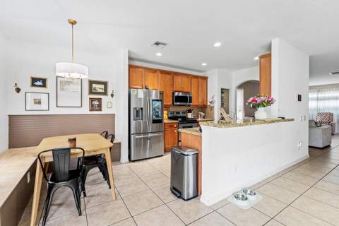 5827 Gypsum Place, West Palm Beach FL - photo 11 of 28