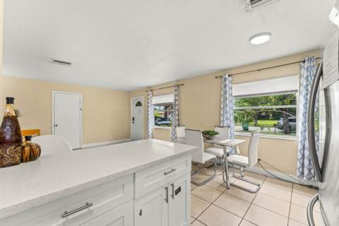 2640 NW 14th Court, Fort Lauderdale FL - photo 12 of 23