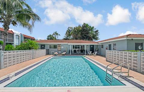 1430 S Lakeside Drive #22, Lake Worth Beach FL - photo 11 of 20