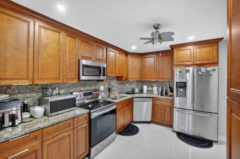 3333 NE 34th Street #701, Fort Lauderdale FL - photo 10 of 35
