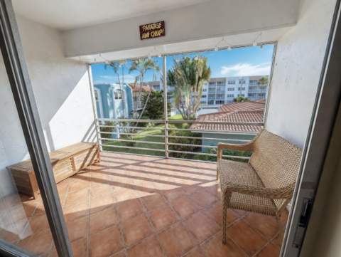 1430 S Lakeside Drive #22, Lake Worth Beach FL - photo 8 of 20