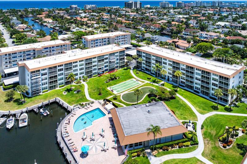 2 bedroom Condominium at 911 Gardenia Drive #153, TROPIC BAY CONDO, Delray Beach — photo 4
