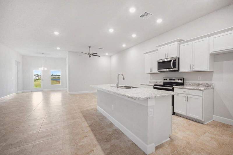3 bedroom Villa at 8615 Giovanni Avenue, Waterstone Phase Four, Fort Pierce — photo 5