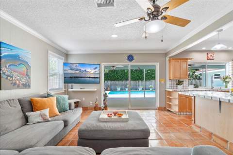5101 N 36th Court, Hollywood FL - photo 13 of 48