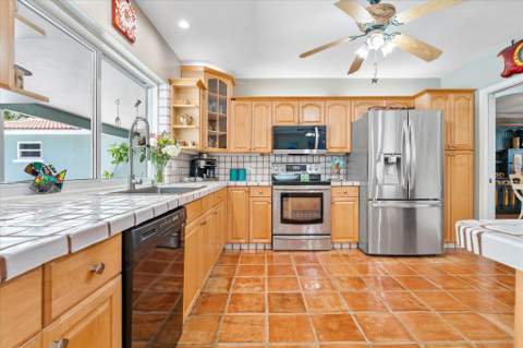 5101 N 36th Court, Hollywood FL - photo 17 of 48
