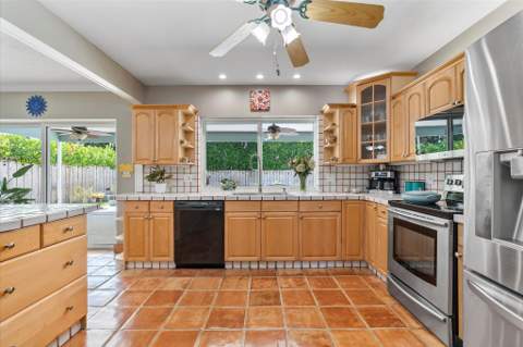 5101 N 36th Court, Hollywood FL - photo 19 of 48