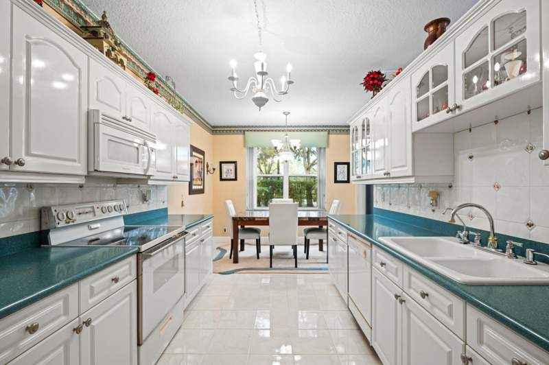 3 bedroom Condominium at 8550 Via Romana #1, Villa San Remo, Boca Raton — photo 4