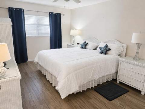 111 Shore Court #302, North Palm Beach FL - photo 7 of 9