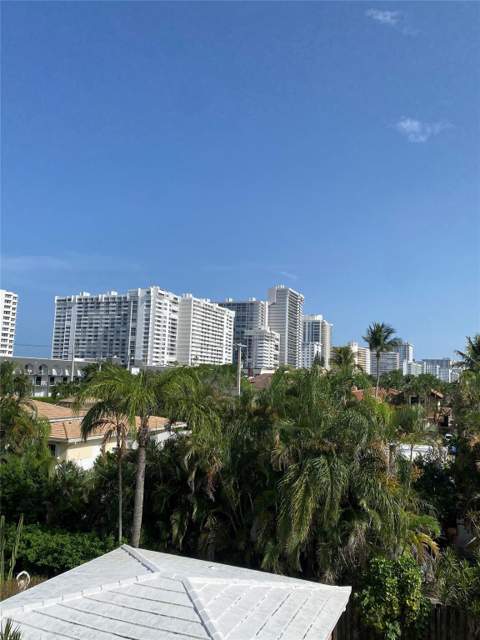 224 Hibiscus Avenue #260, Lauderdale-By-The-Sea FL - photo 13 of 26