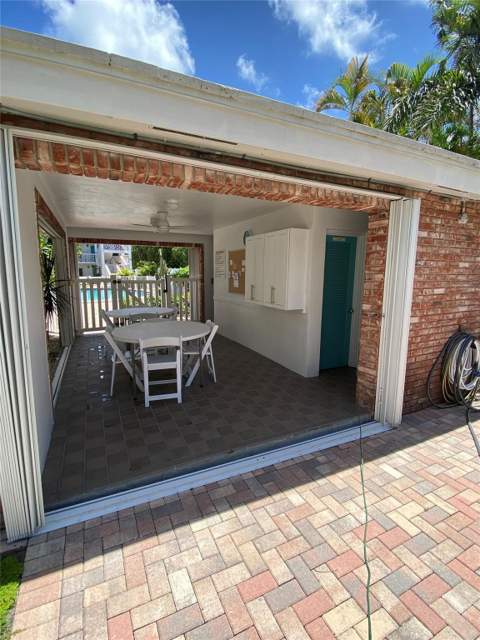 224 Hibiscus Avenue #260, Lauderdale-By-The-Sea FL - photo 14 of 26