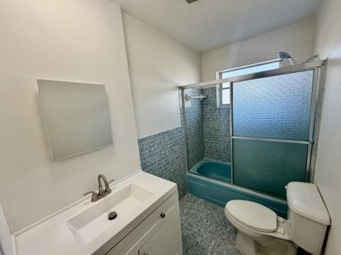 1000 NE 14th Avenue #304, Hallandale Beach FL - photo 8 of 12