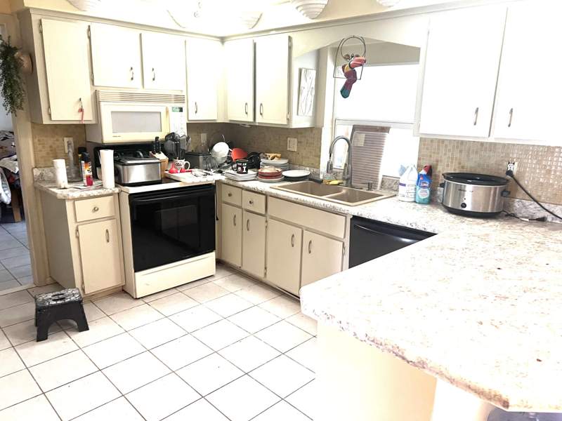 2 bedroom Single Family Residence at 234 Sandpiper Avenue, Willows, Royal Palm Beach — photo 5