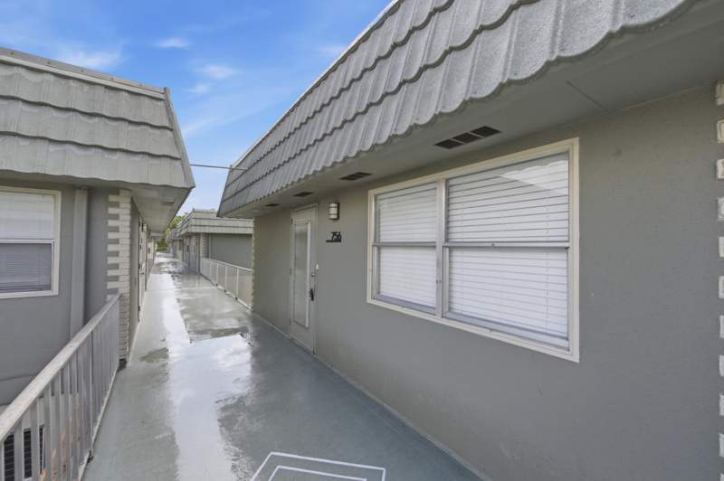 2 bedroom Condominium at 756 Flanders P, Kings Point , Delray Beach — photo 3